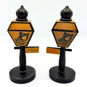 Vintage San Francisco Lamppost Salt Pepper Shakers Wood Golden Gate Bridge Japan
